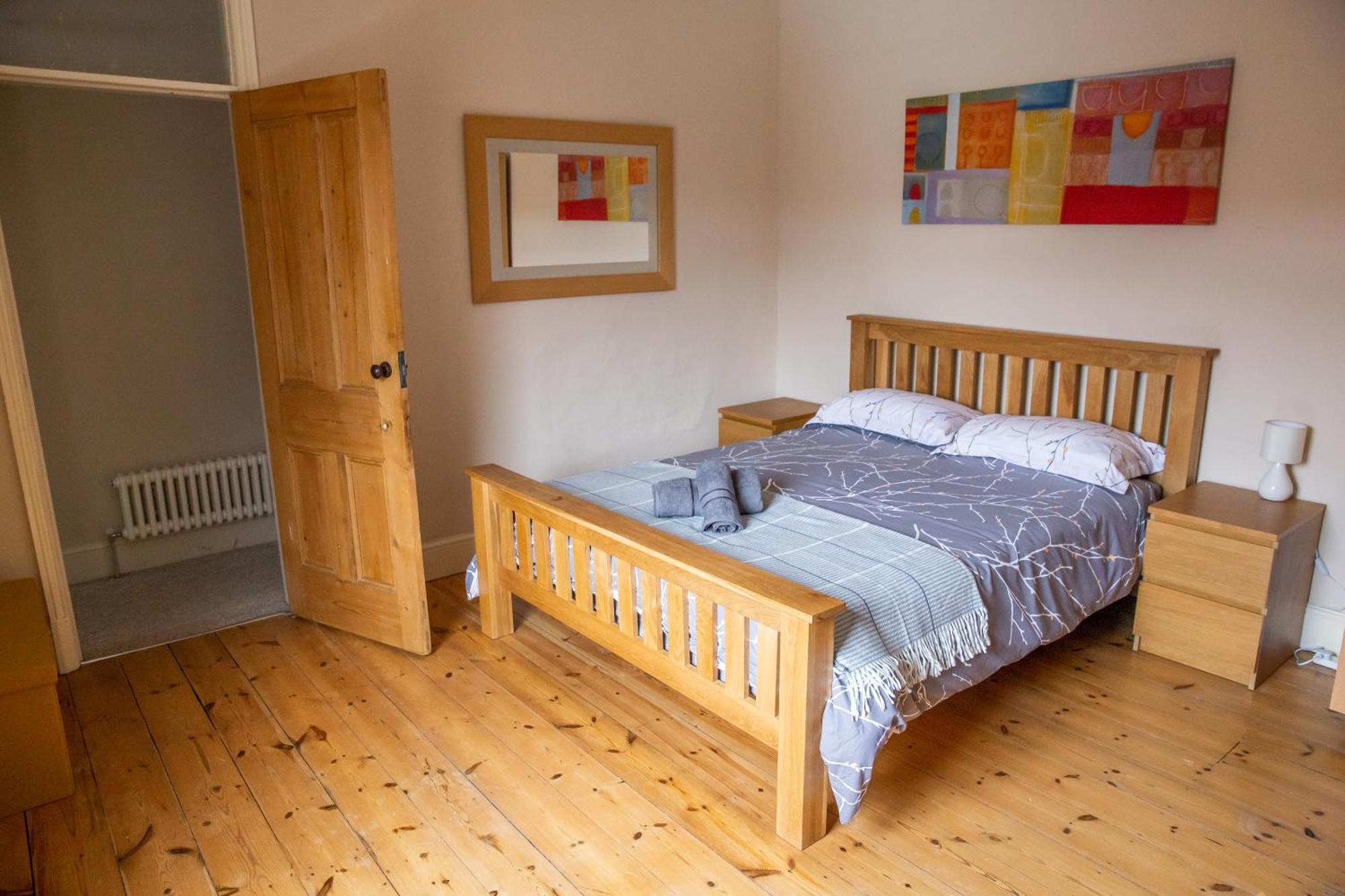 I'M Your Host - Westcotes Stay Leicester Room photo